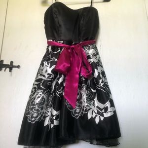Short party dress